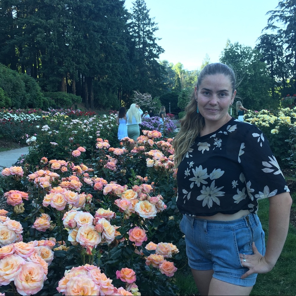 Meet your posher, Miranda